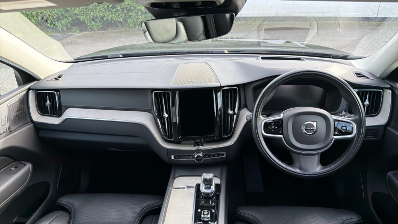 Volvo Xc60 2.0 B5P [250] Inscription Pro 5dr AWD Geartronic Petrol Estate